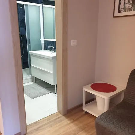 Kameno Sidro 아파트 *